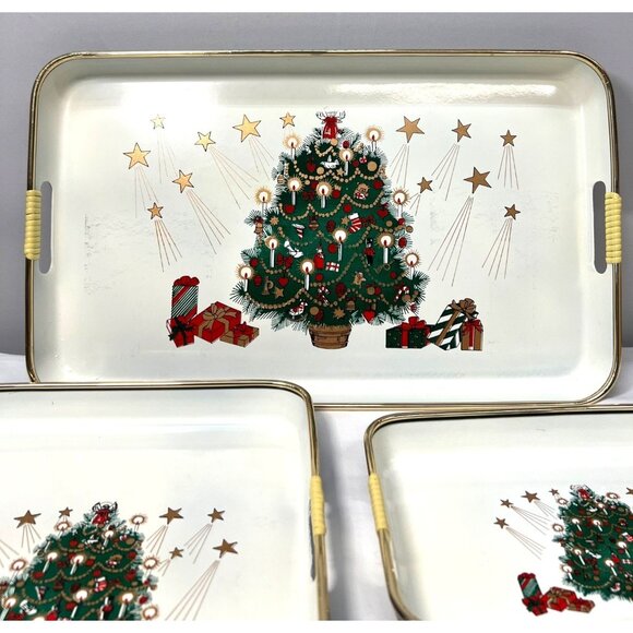 Vintage Christmas Tree Serving Tray Lacquerware Set Of 3 Trays With Gold Rim & H - Picture 2 of 7